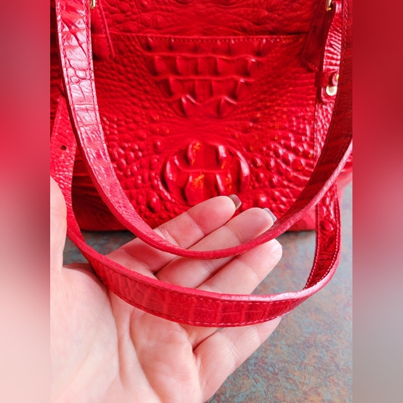 Brahmin Melbourne leather crocodile embossed asher purse - Picture 15 of 16